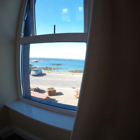 The Seaview Tavern Ballygorman Exterior foto